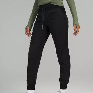 Dance Studio Mid-Rise Jogger Full Length